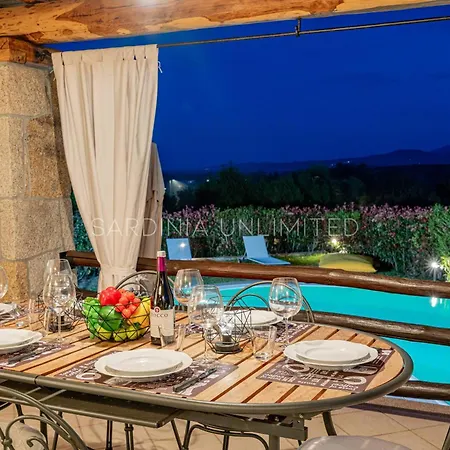 Flor De Lis * Punta Molara