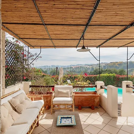 Flor De Lis Punta Molara